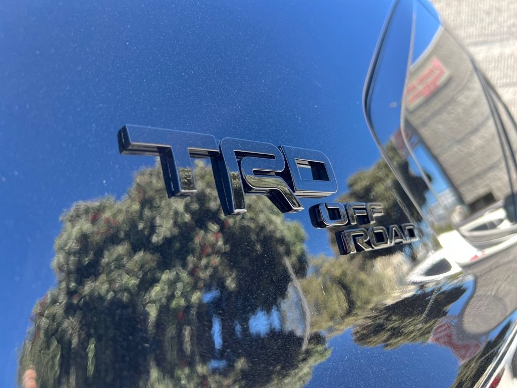 New 2026 Toyota Sequoia Platinum w/ TRD Off-Road Package AWD/4WD image 7