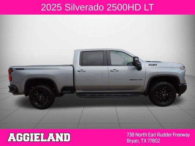 Used 2025 Chevrolet Silverado 2500 LT w/ Trail Boss Package AWD/4WD image 2