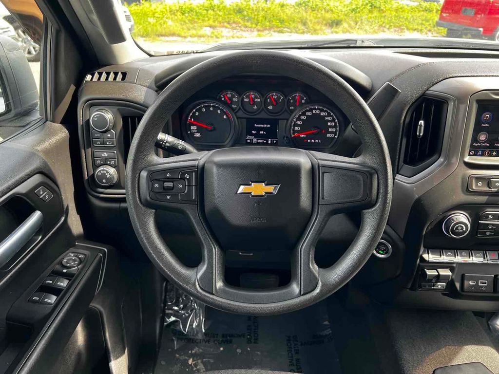 Used 2023 Chevrolet Silverado 1500 Custom image 21