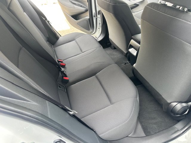 Used 2024 Toyota Corolla LE w/ LE Convenience Package FWD image 21