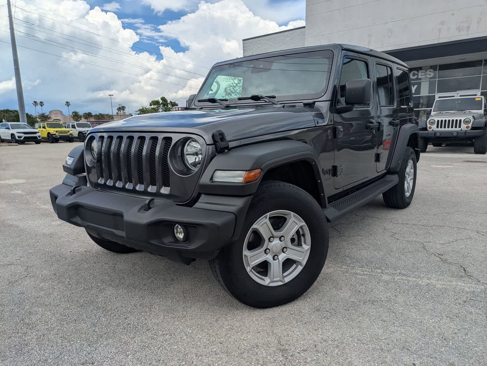 Used 2022 Jeep Wrangler Unlimited Sport w/ Sun And Sound Package AWD/4WD image 1