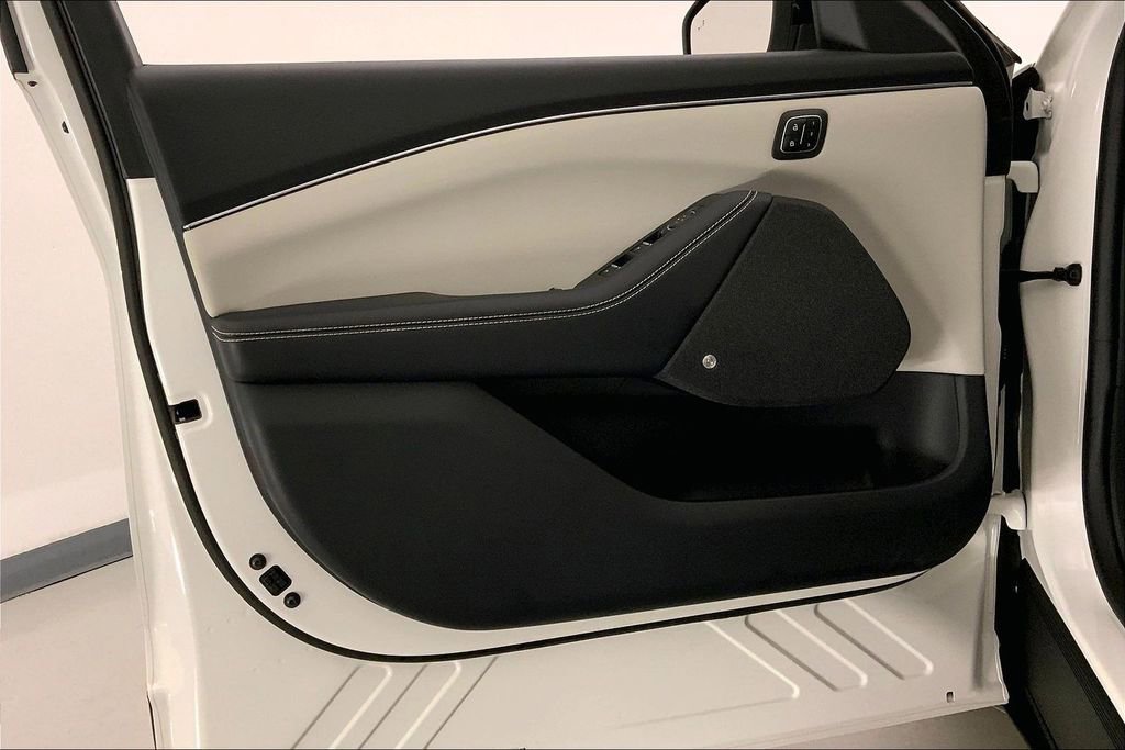 Used 2023 Ford Mustang Mach-E Premium image 24