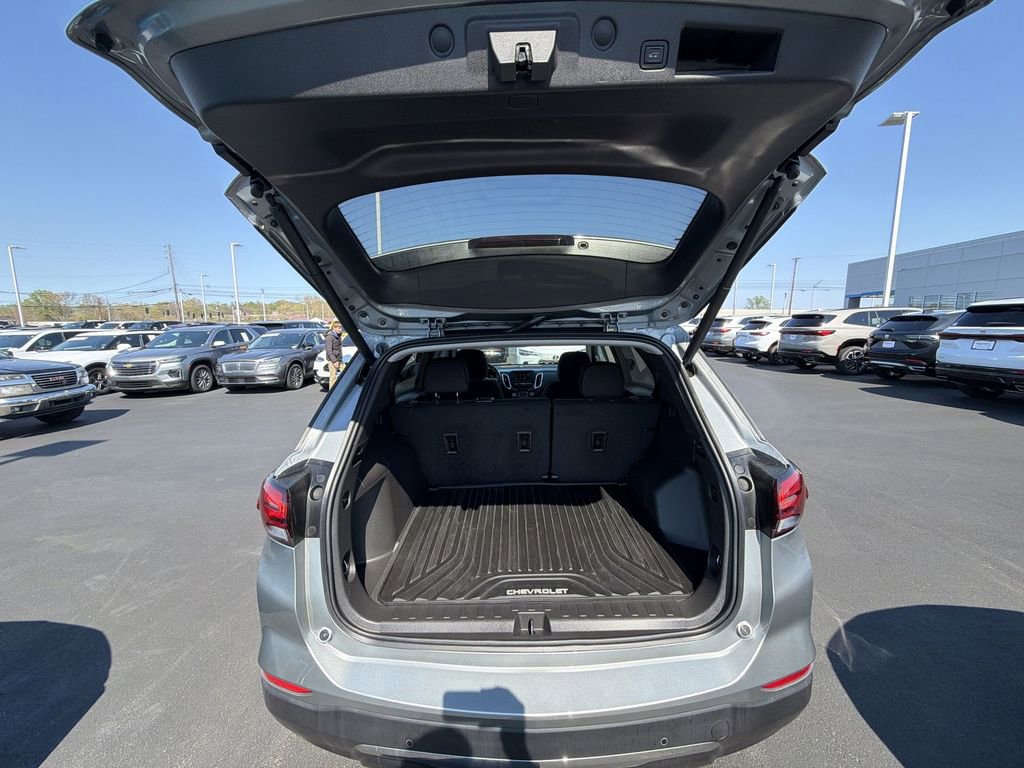 Used 2024 Chevrolet Equinox LT AWD/4WD image 28