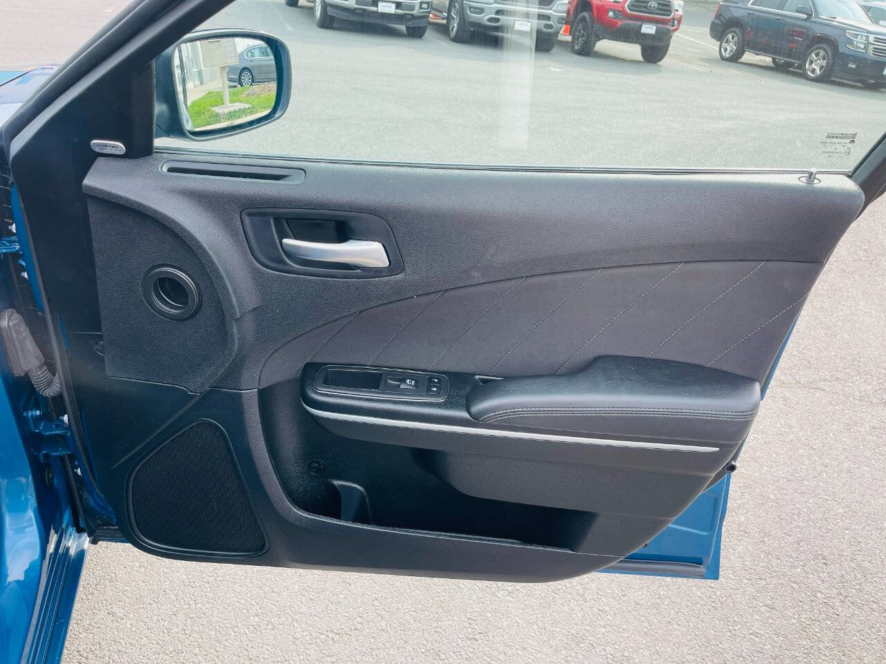 Used 2023 Dodge Charger SXT image 26
