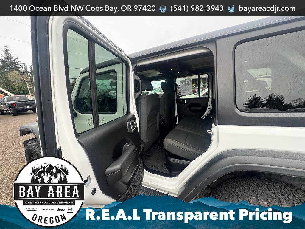 Used 2024 Jeep Wrangler Unlimited AWD/4WD image 15