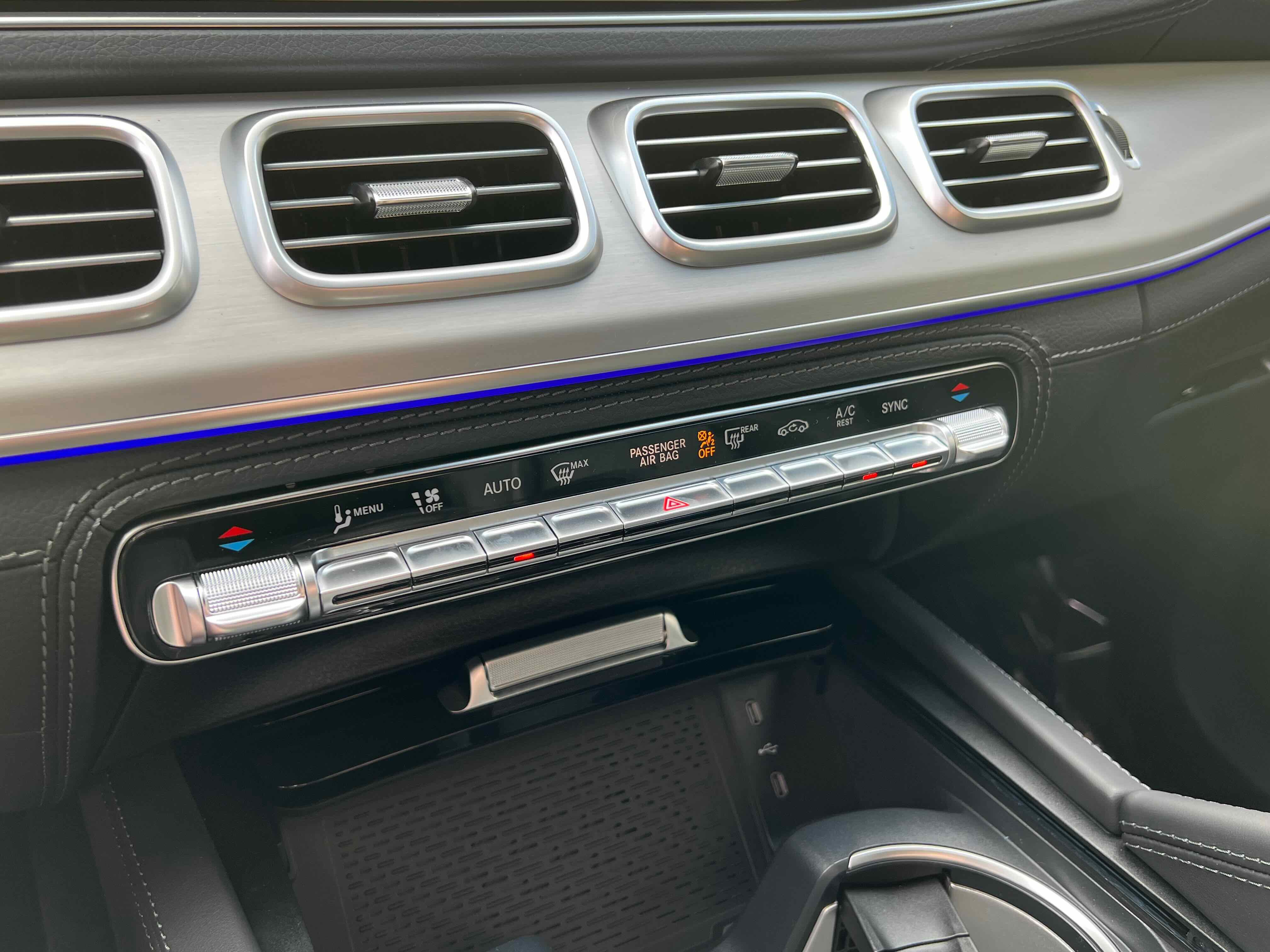 New 2026 Mercedes-Benz GLS 450 4MATIC image 30