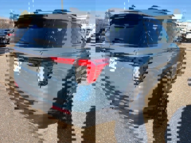 New 2026 Ford Explorer Active w/ Active Comfort Package image 6