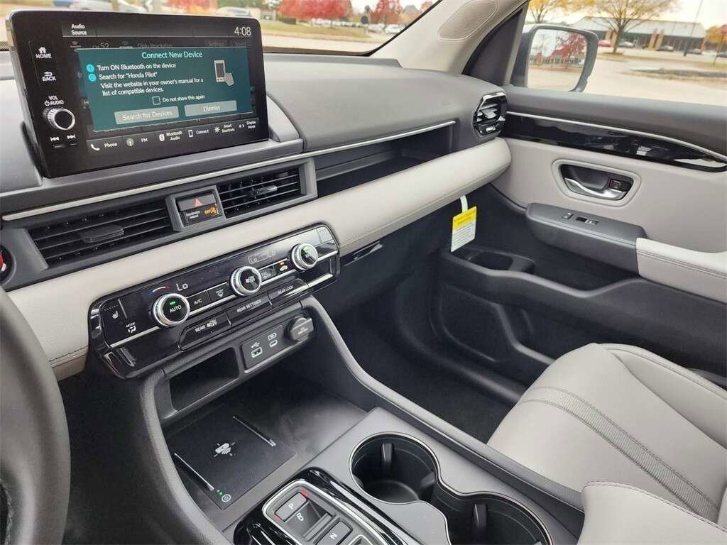 Certified 2024 Honda Pilot EX-L image 27