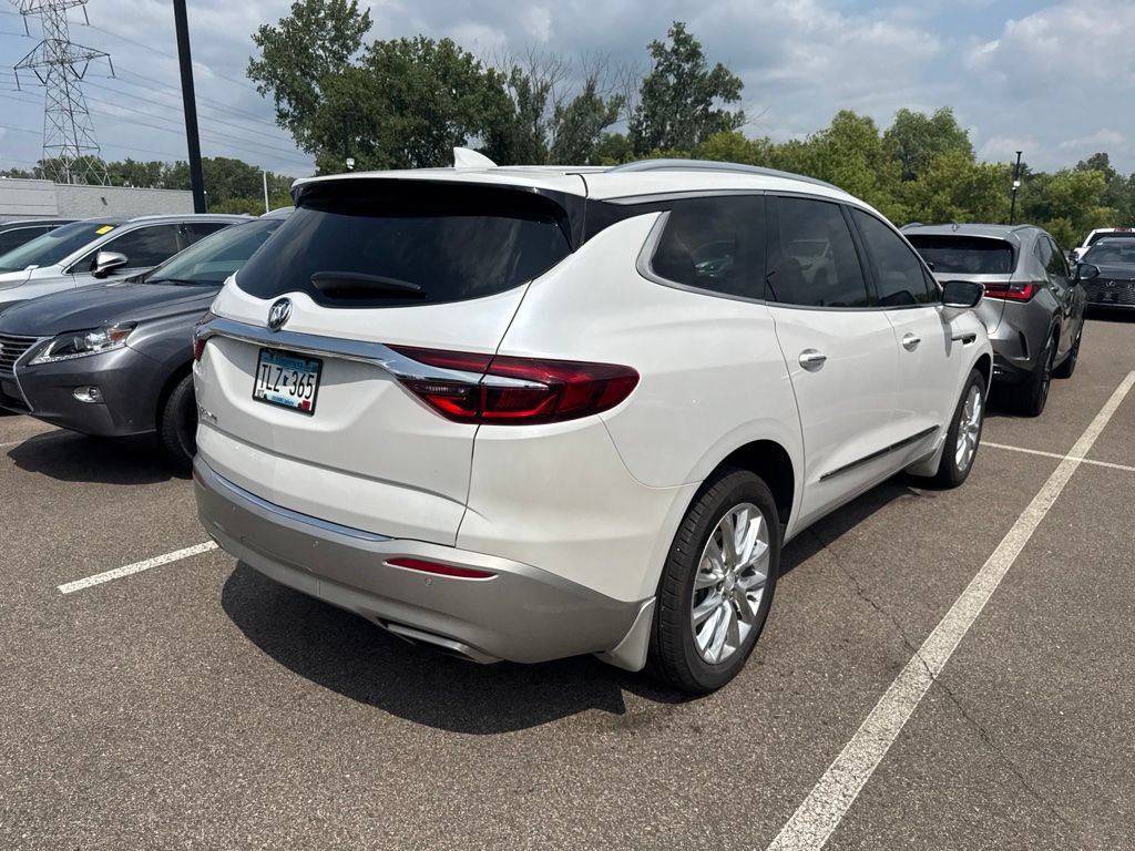 Used 2021 Buick Enclave Premium w/ Surround and Sites Package AWD/4WD image 10