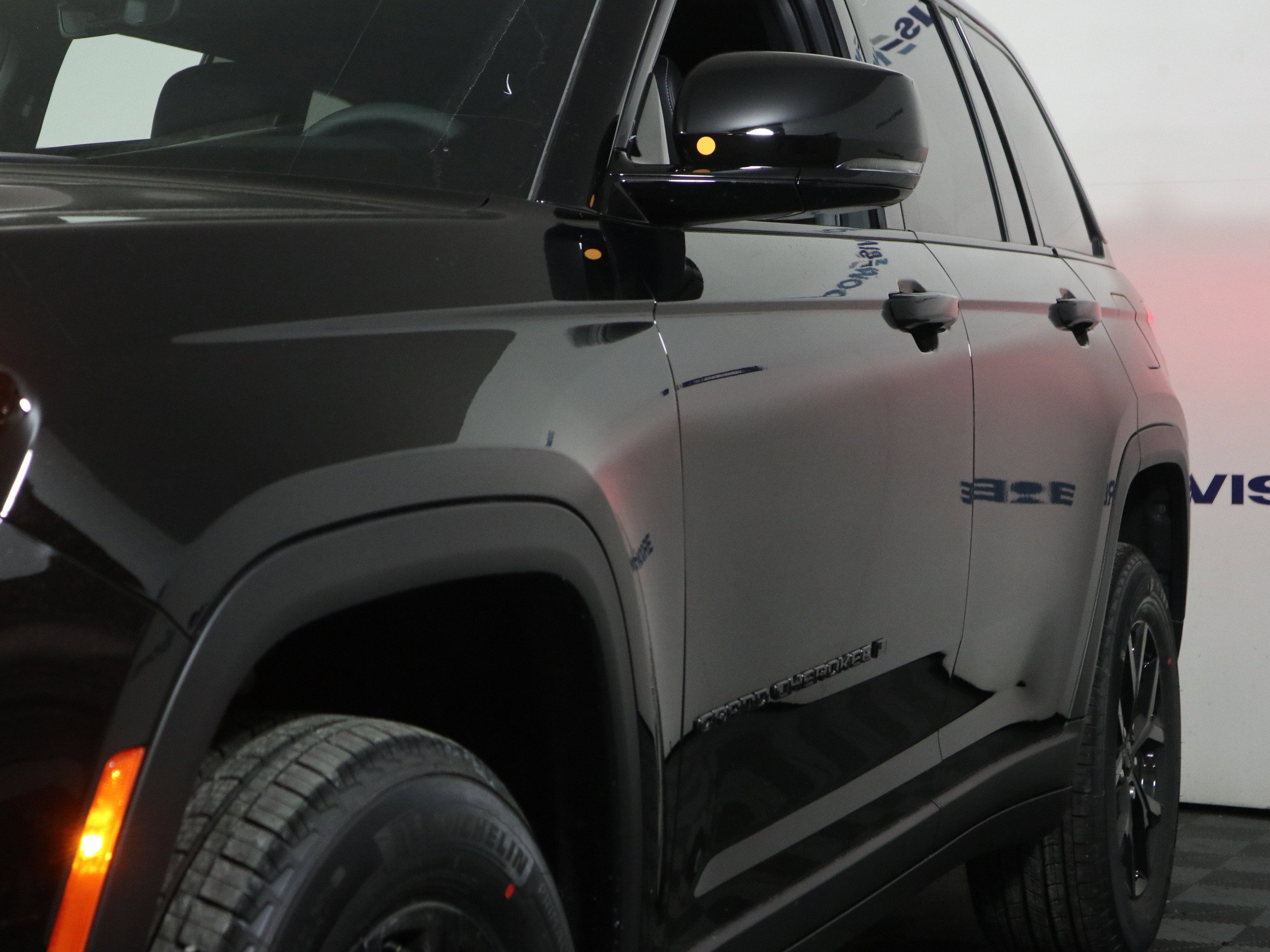 New 2026 Jeep Grand Cherokee Altitude AWD/4WD image 11