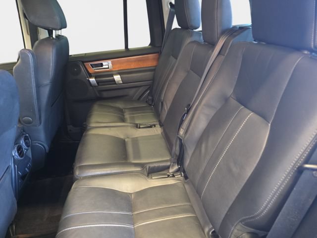 Used 2016 Land Rover LR4 HSE AWD/4WD image 17