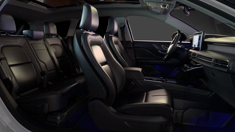 New 2023 Lincoln Corsair Reserve w/ Equipment Group 202A AWD/4WD image 27