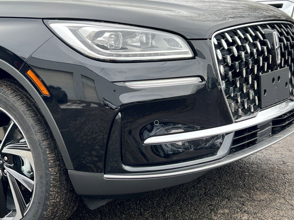 New 2026 Lincoln Corsair Reserve image 2