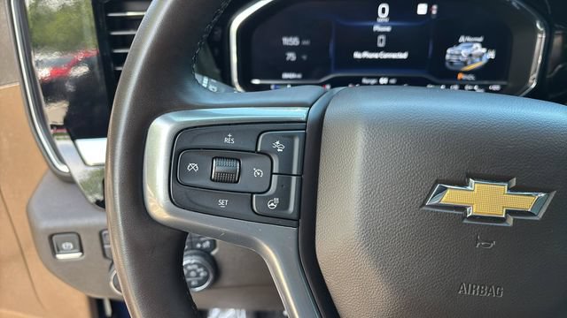 Used 2025 Chevrolet Silverado 2500 LTZ w/ LTZ Premium Package AWD/4WD image 23