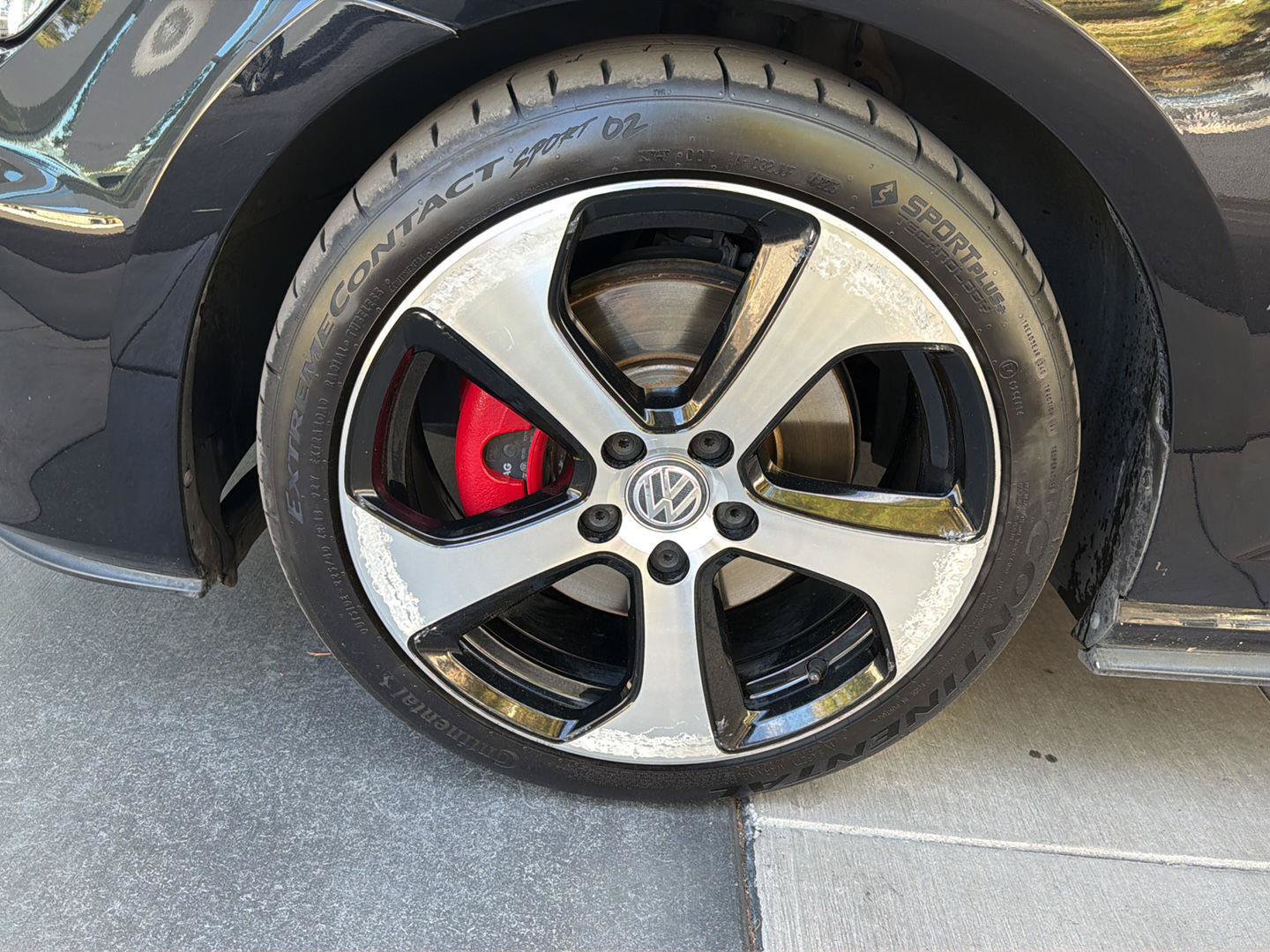 Used 2016 Volkswagen GTI SE FWD image 8