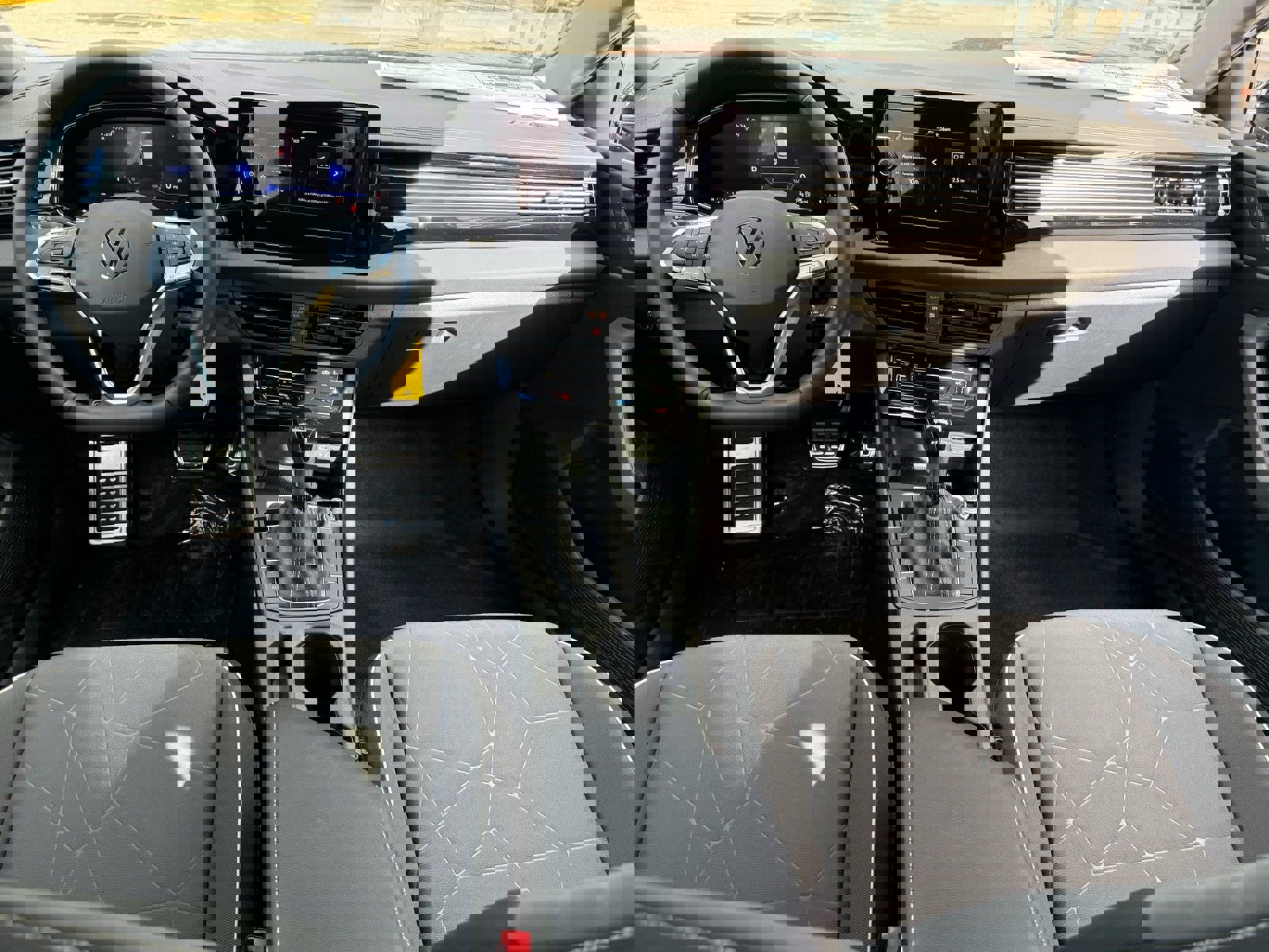 New 2025 Volkswagen Jetta Sport image 9