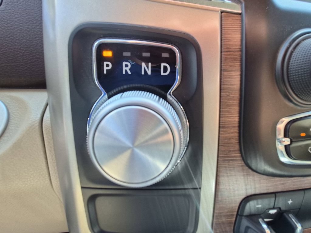 Used 2014 RAM 1500 Laramie w/ Convenience Group RWD image 26