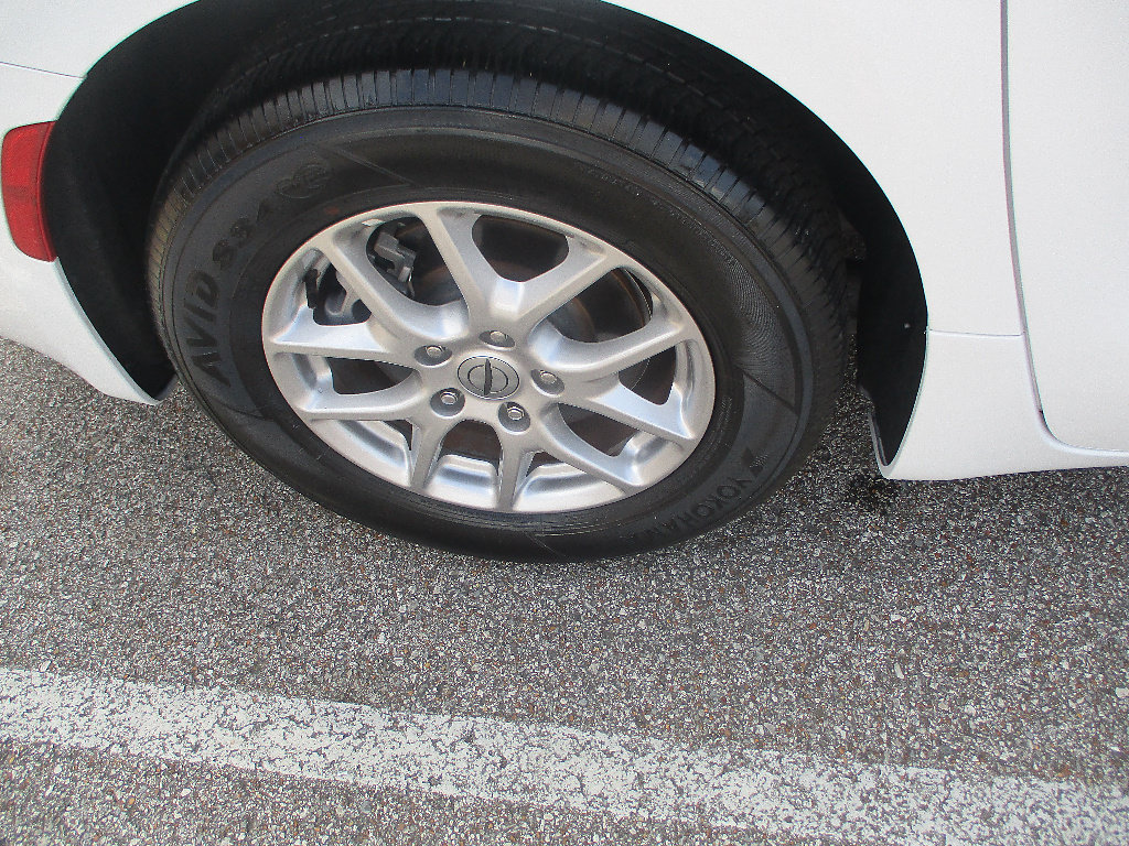 Used 2023 Chrysler Pacifica Touring-L FWD image 22