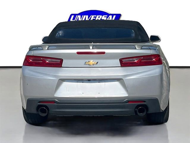 Used 2017 Chevrolet Camaro LT RWD image 6
