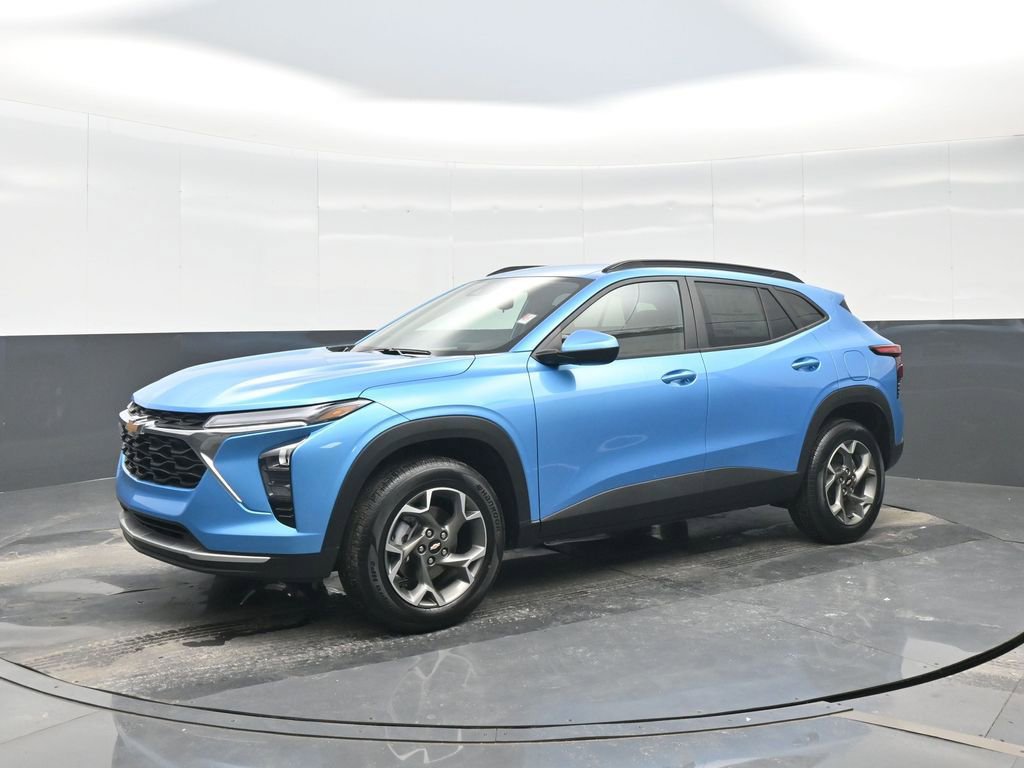 New 2026 Chevrolet Trax LT image 2