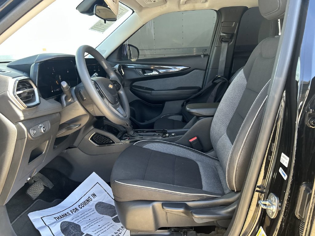 Certified 2024 Chevrolet TrailBlazer LT AWD/4WD image 23