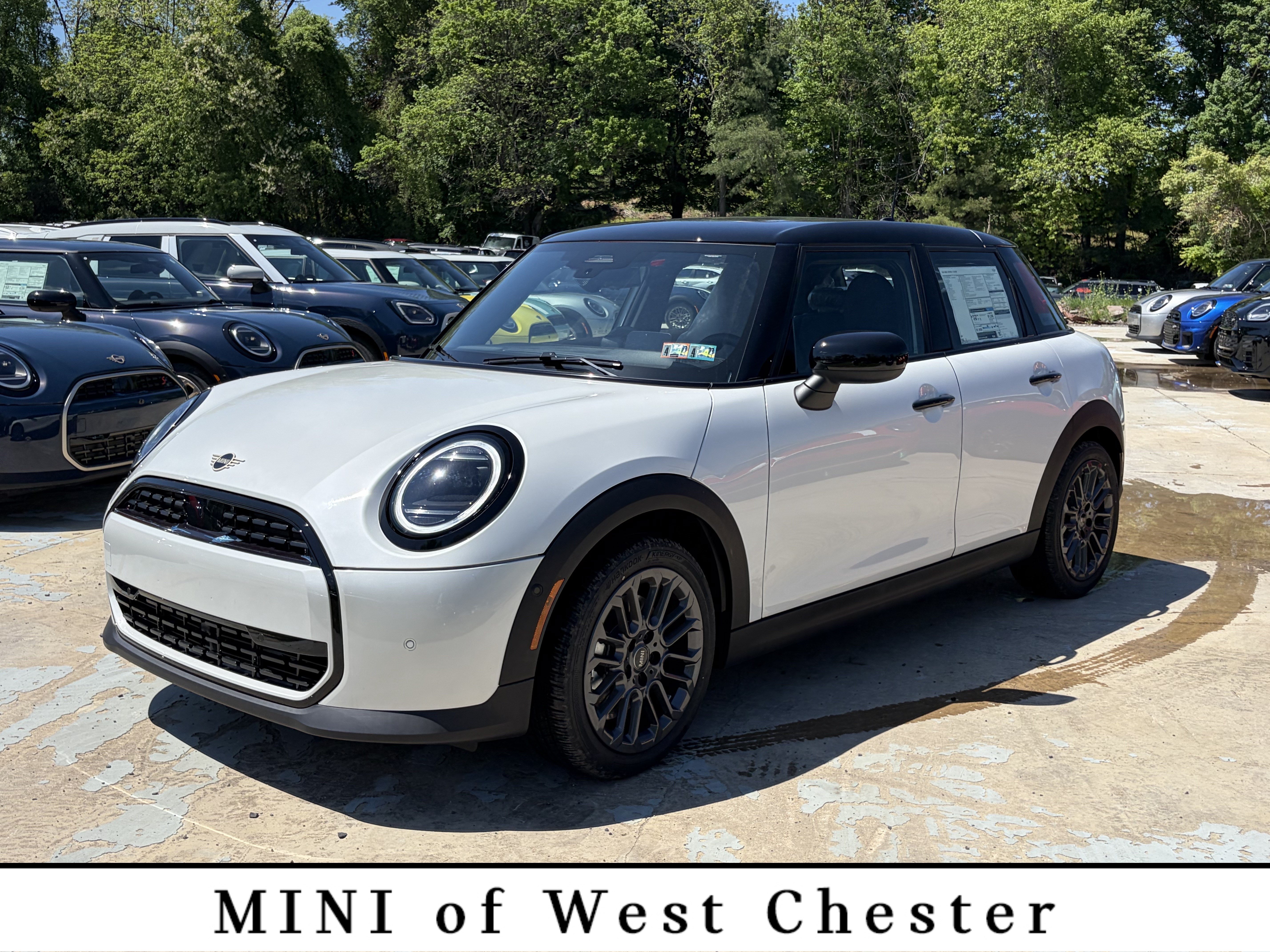 Used 2026 MINI Cooper 4-Door Hardtop FWD video 1