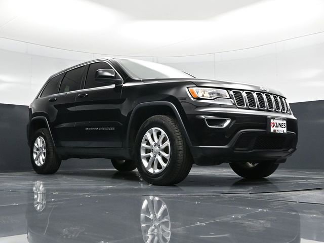 Certified 2022 Jeep Grand Cherokee Laredo E image 50