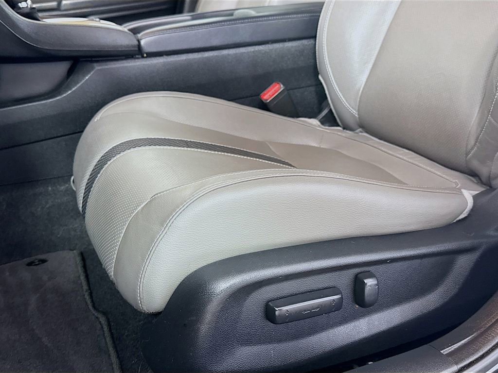 Used 2020 Honda Civic EX-L image 20