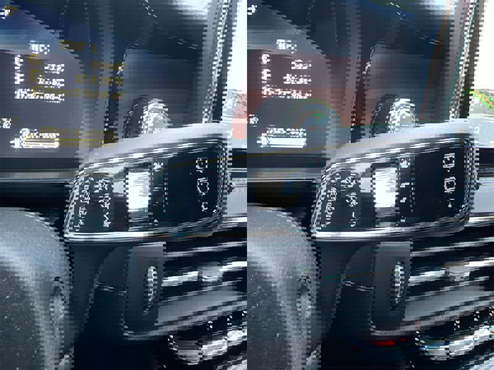 Used 2022 Lincoln Corsair Reserve w/ Equipment Group 201A image 25