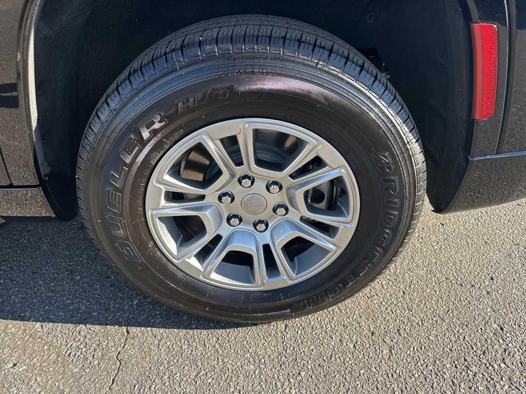 Used 2023 Jeep Wagoneer Base image 45