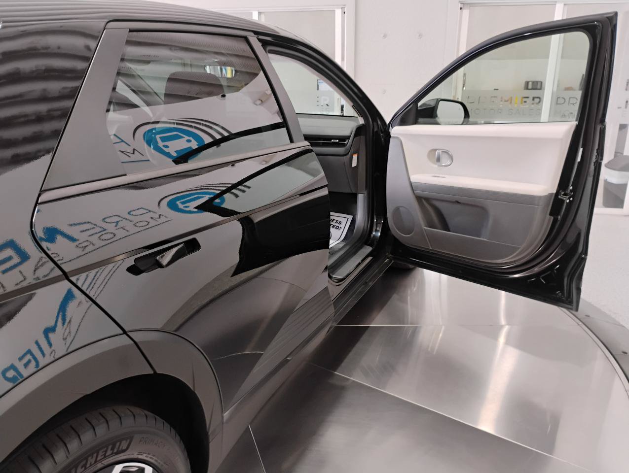 Used 2024 Hyundai Ioniq 5 SEL RWD image 49
