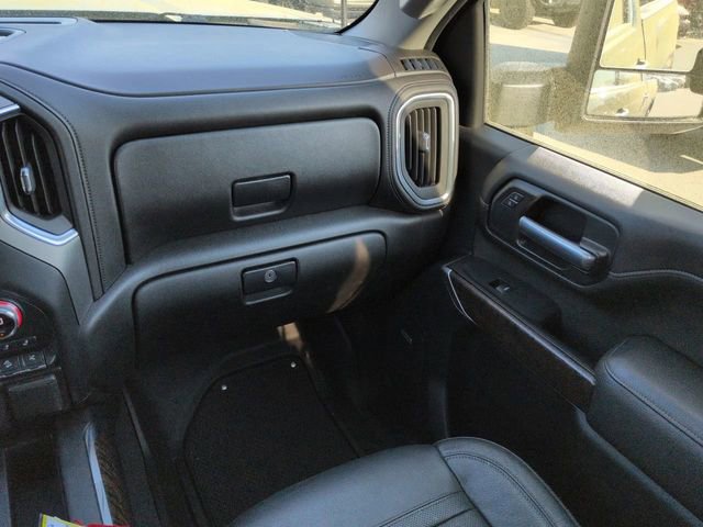 Used 2021 GMC Sierra 2500 Denali w/ Denali Black Diamond Edition image 21