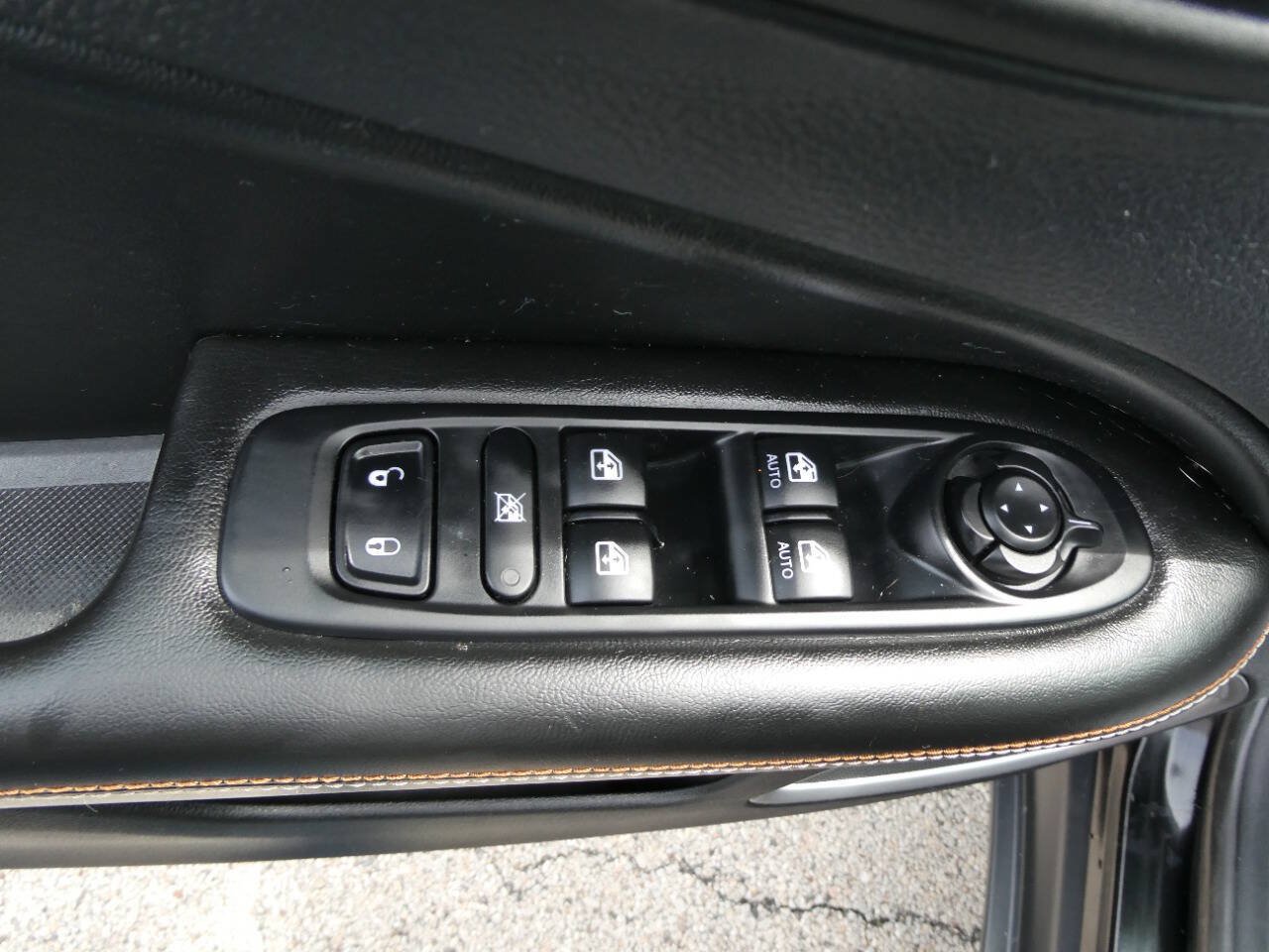 Used 2019 Jeep Compass Sport AWD/4WD image 24
