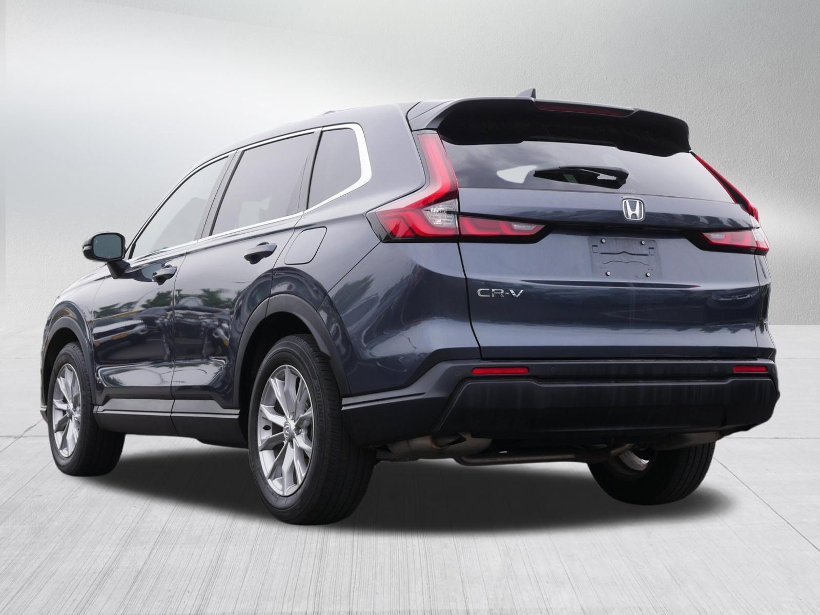 Used 2025 Honda CR-V EX-L image 5