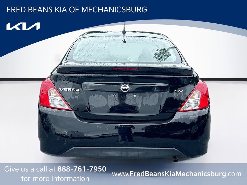 Used 2018 Nissan Versa SV FWD image 6