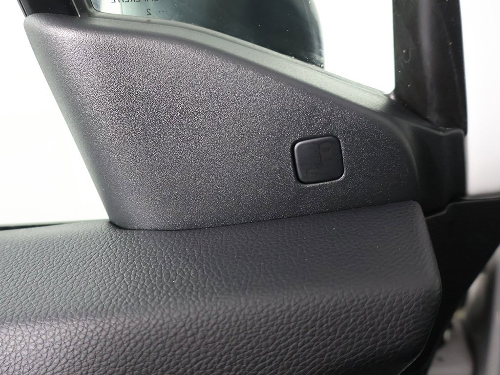 Used 2022 Honda Pilot TrailSport image 38