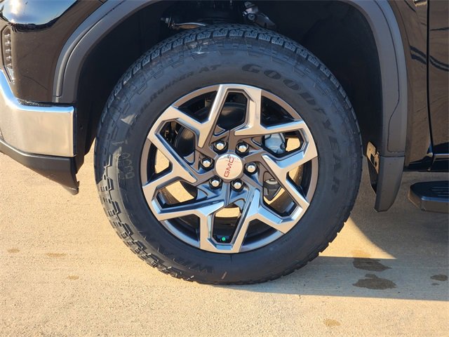 New 2026 GMC Sierra 1500 SLT image 9