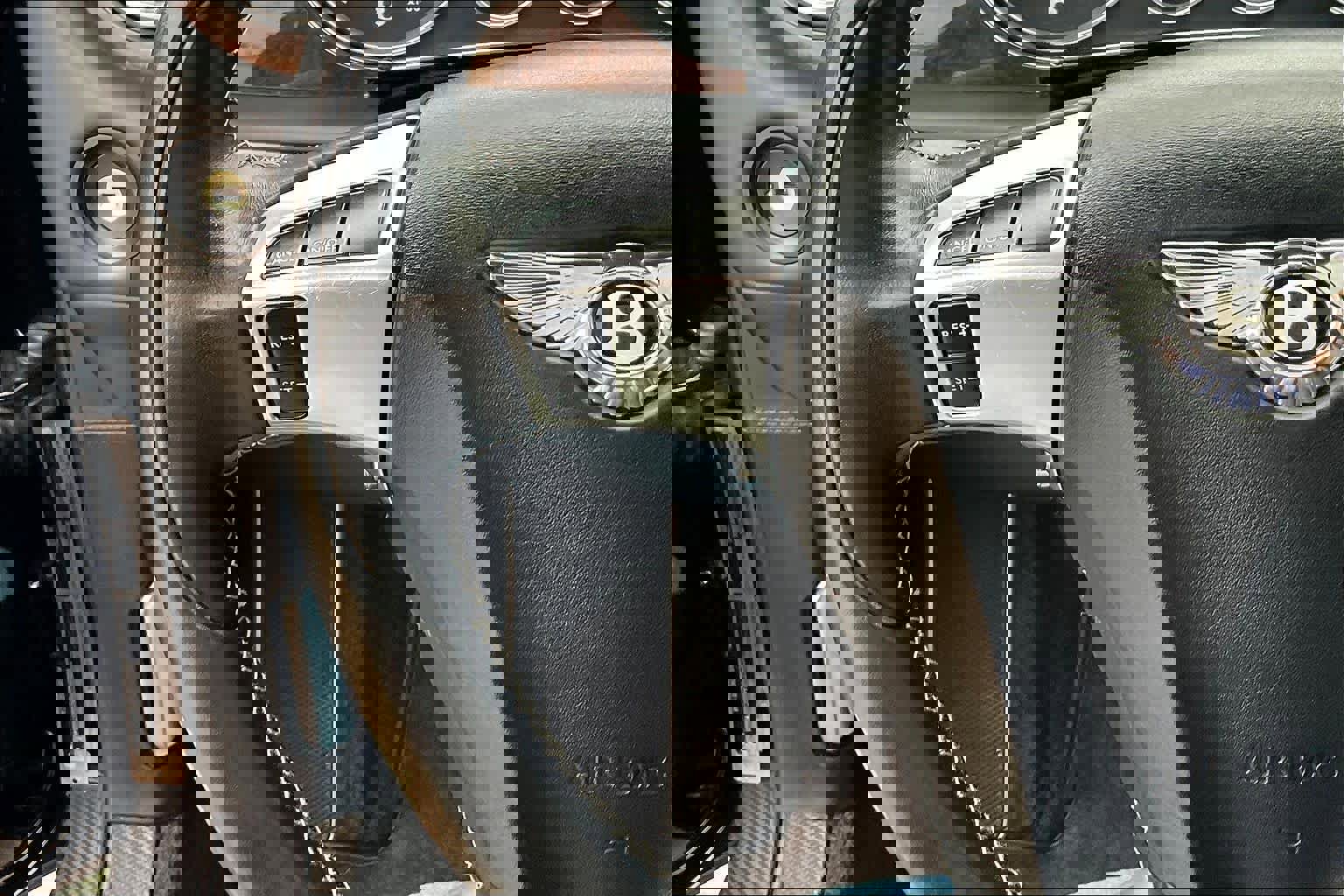 Used 2013 Bentley Continental GT image 22