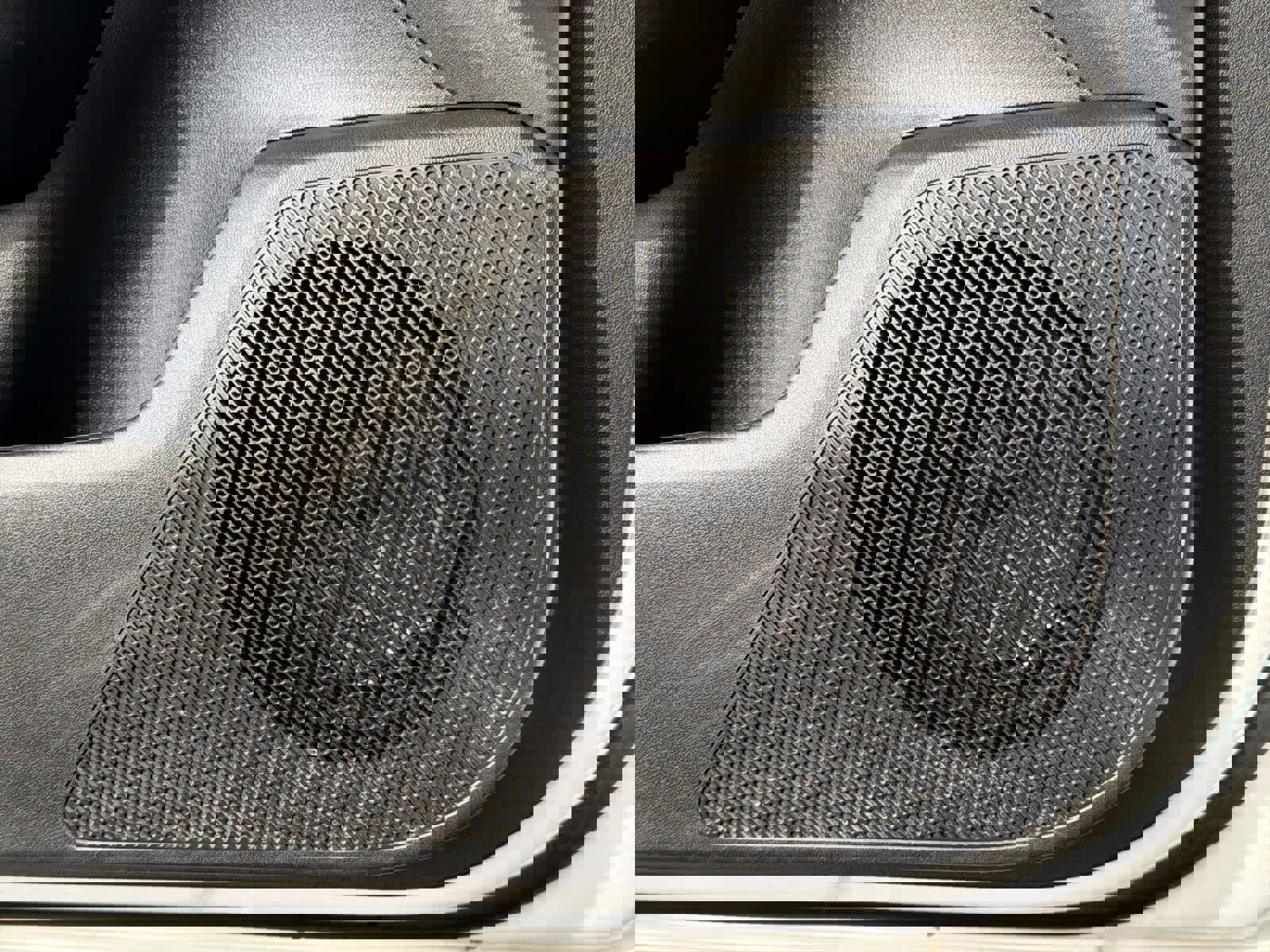 Used 2025 Kia K4 LXS image 30