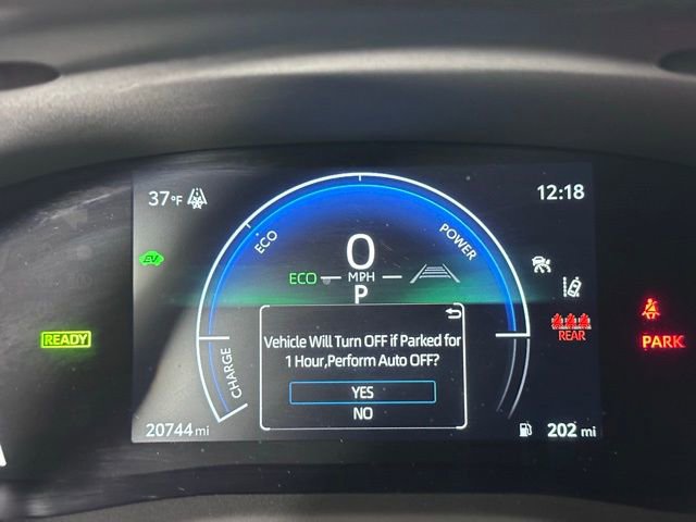 Used 2025 Toyota Camry SE w/ Convenience Package image 24