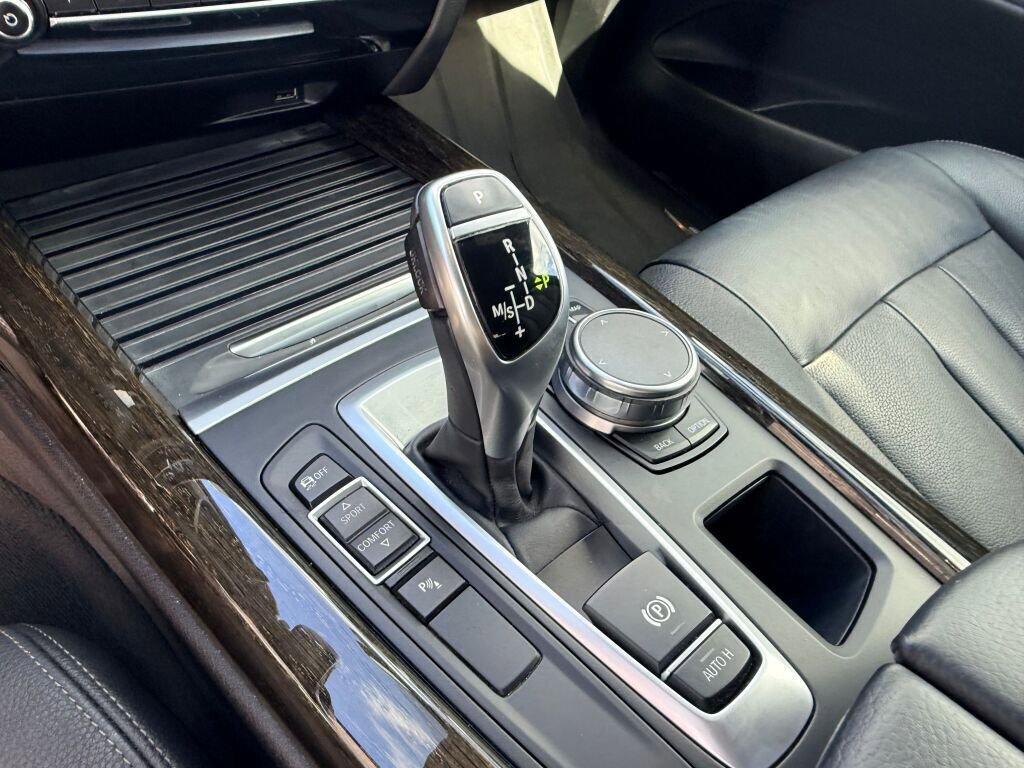 Used 2018 BMW X5 sDrive35i w/ Driving Assistance Package image 22