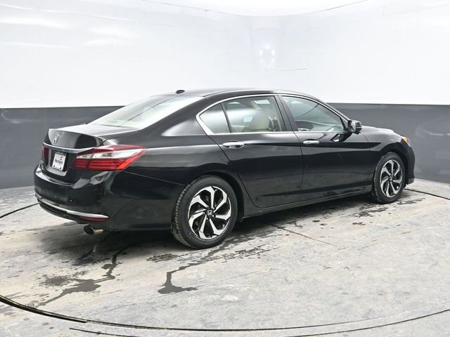 Used 2017 Honda Accord EX-L image 7