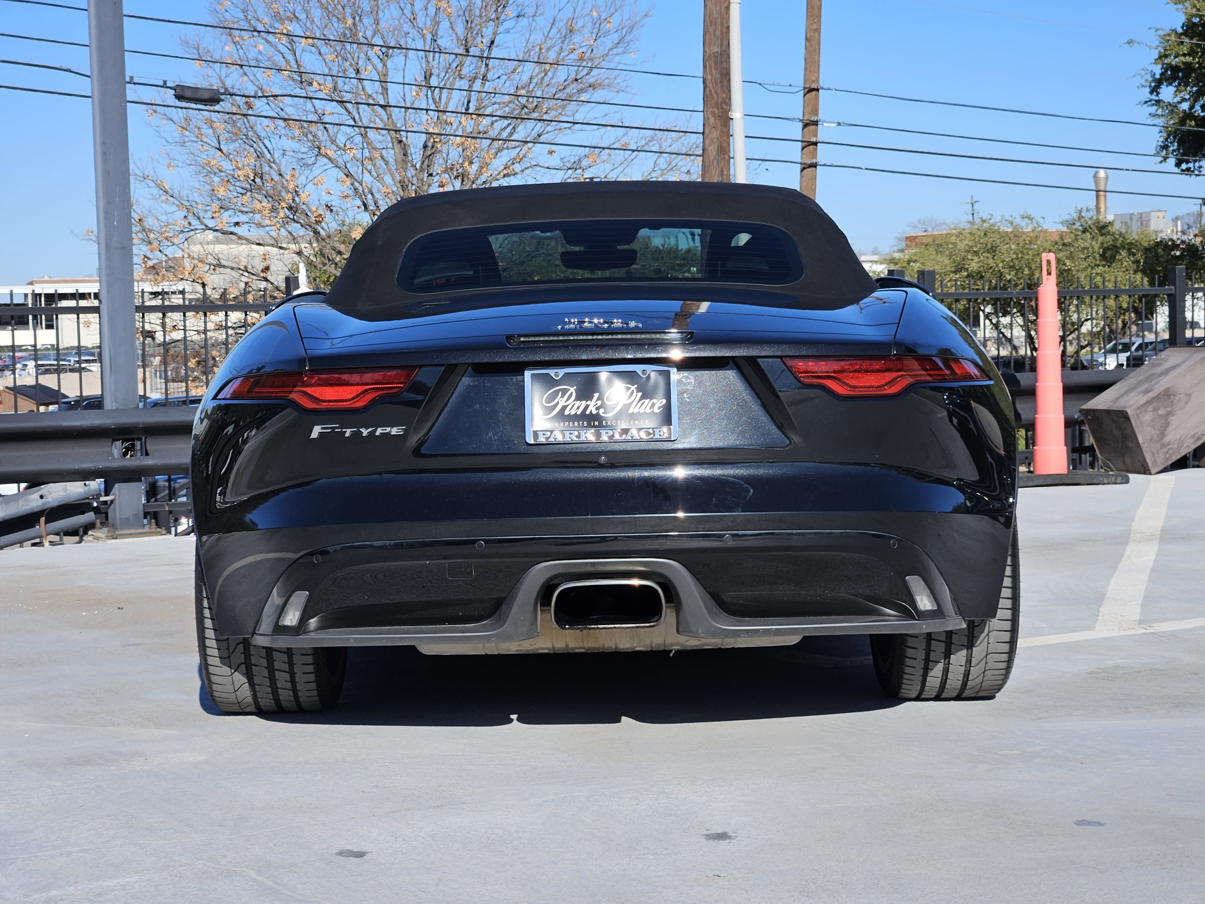Used 2021 Jaguar F-TYPE First Edition image 8