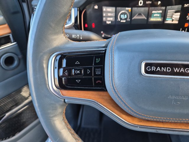 Used 2022 Jeep Grand Wagoneer Series III w/ Rear Seat Video Group 1 AWD/4WD image 16