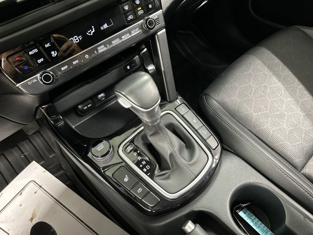 Used 2024 Kia Seltos EX AWD/4WD image 18