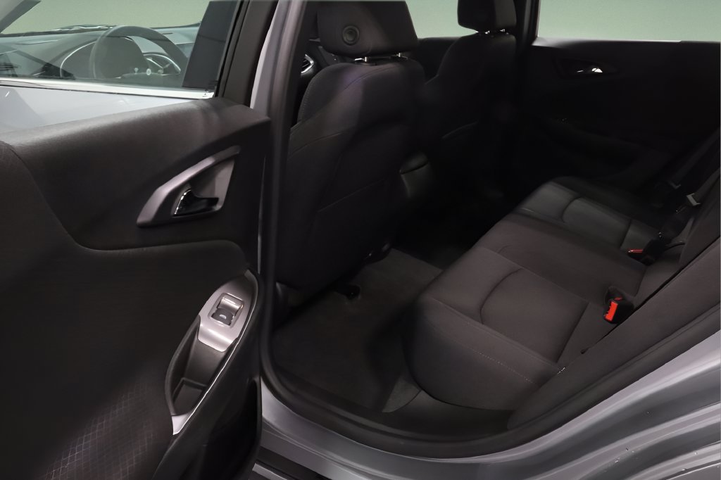 Used 2024 Chevrolet Malibu LS w/ Driver Confidence Package FWD image 11