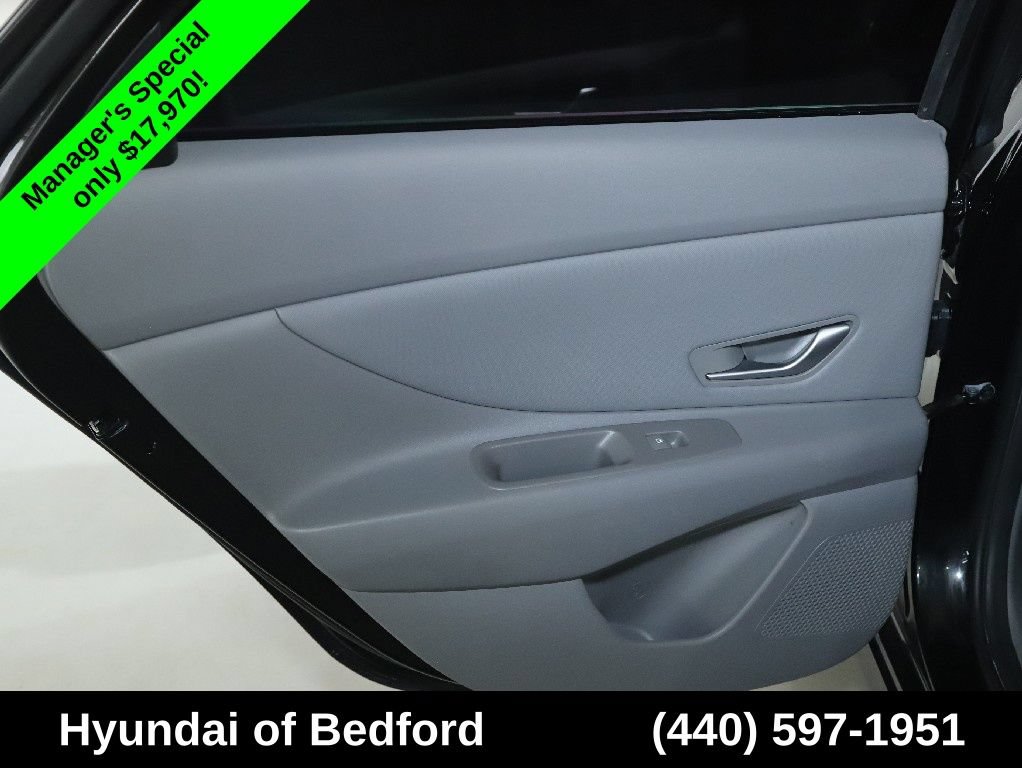 Used 2023 Hyundai Elantra SEL w/ Convenience Package FWD image 14