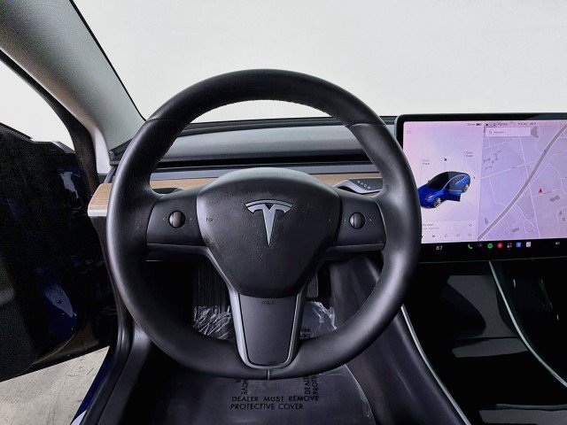 Used 2018 Tesla Model 3 Long Range RWD image 10