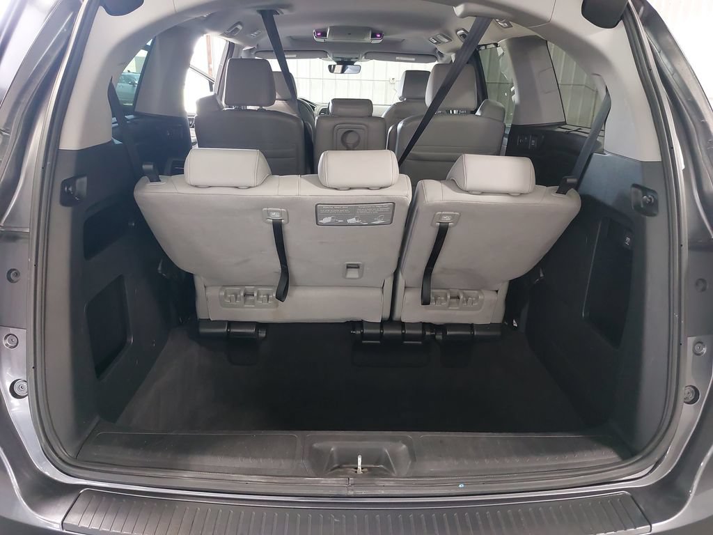 Used 2023 Honda Odyssey Touring image 12