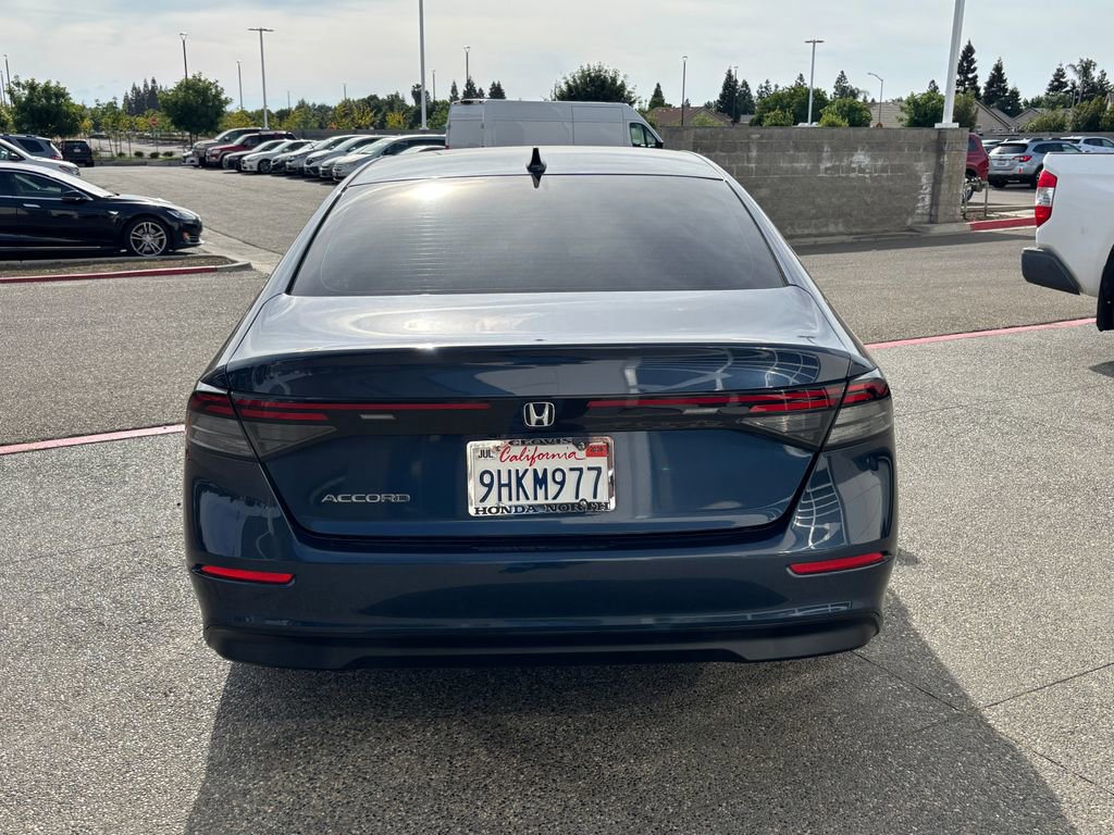 Used 2023 Honda Accord EX image 6